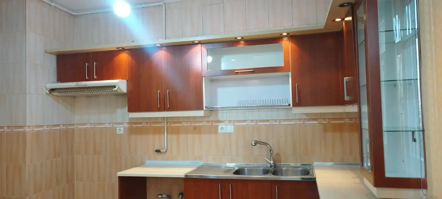 سه متر وهشتاد سانتیمتر کابینتmdfسالم با هود و سینک|آب‌چکان و نظم‌دهنده ظروف|کرمانشاه, |دیوار