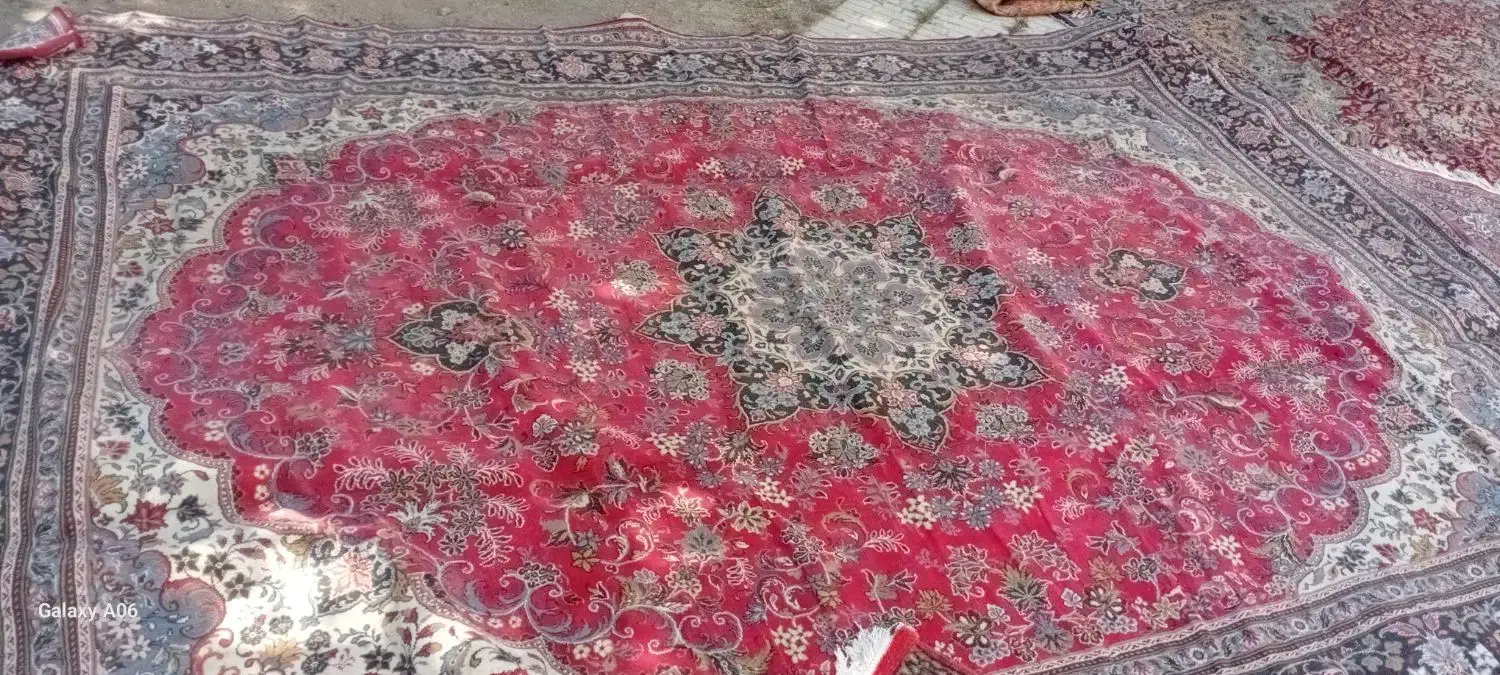۸تافرش و۱۰۰مترگونی|فرش|همدان, |دیوار