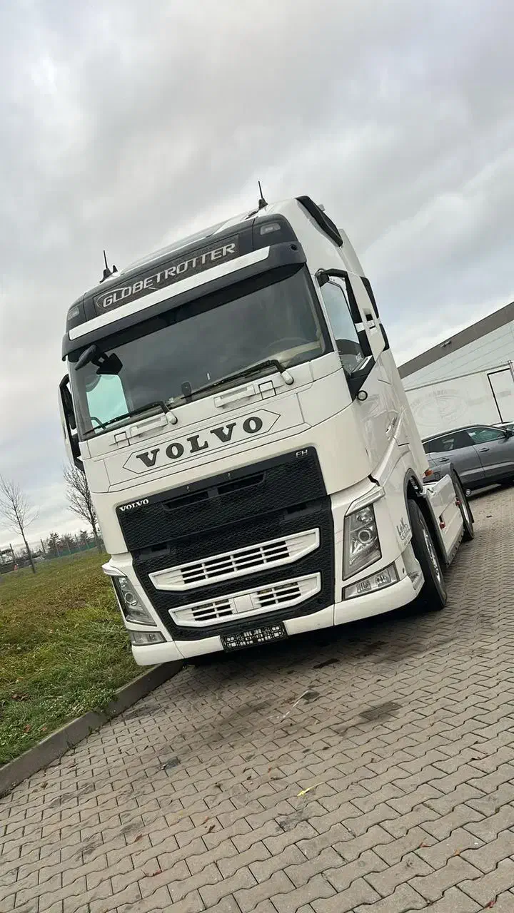 ولوو۵۰۰|خودرو سنگین|بازرگان, |دیوار