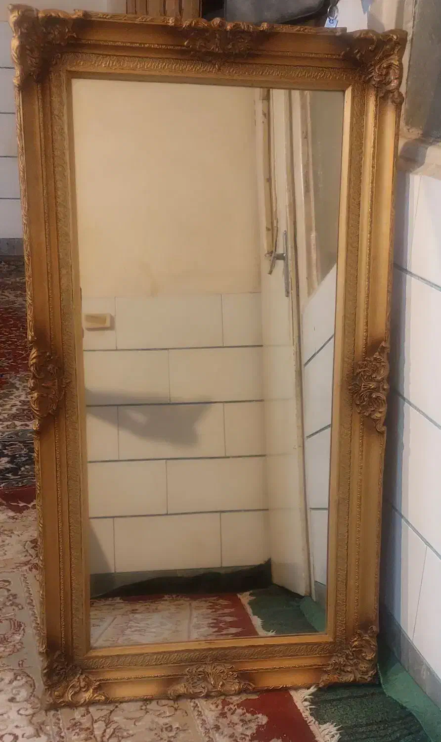 آینه|آینه|اراک, |دیوار
