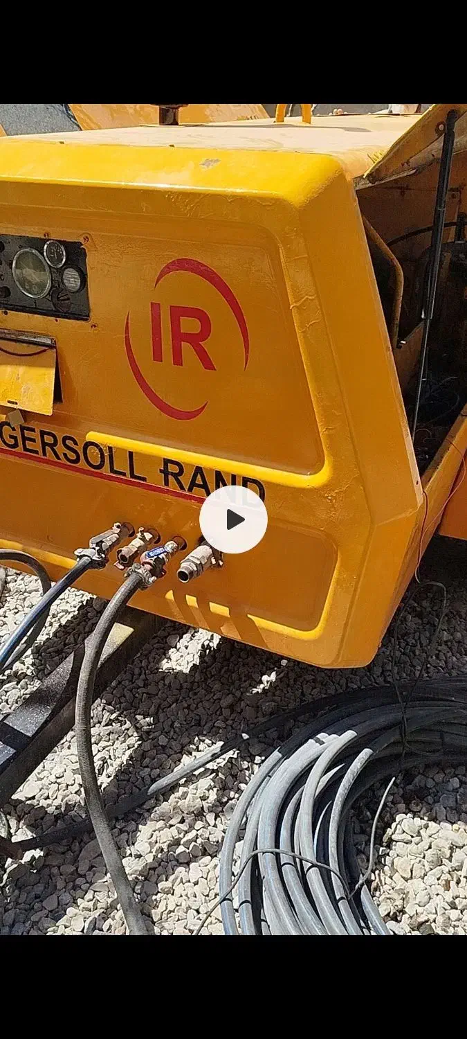 کندن وحفر چاه آب با دستگاه|خدمات پیشه و مهارت|بزمان, |دیوار