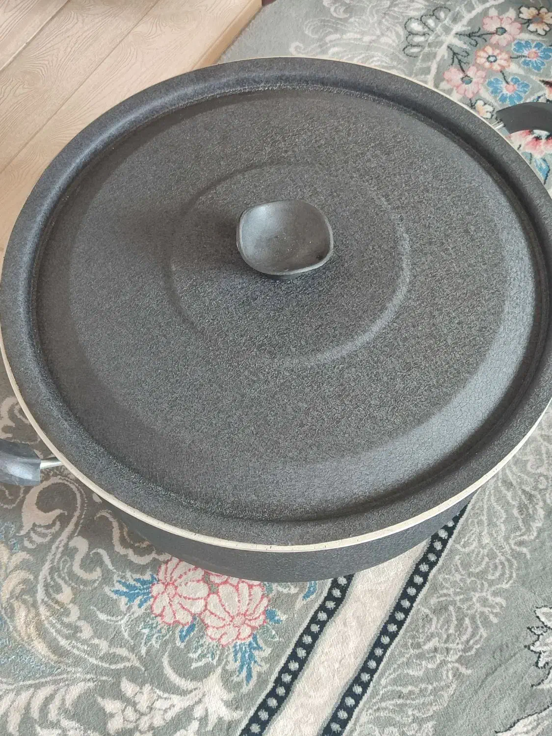 قابلمه|ظروف پختوپز|لاهیجان, گلستان|دیوار