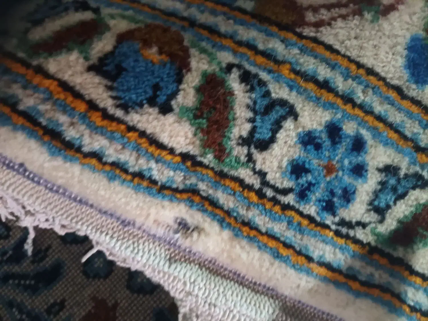 کارگر قالیشویی|استخدام سرایداری و نظافت|بروجرد, |دیوار