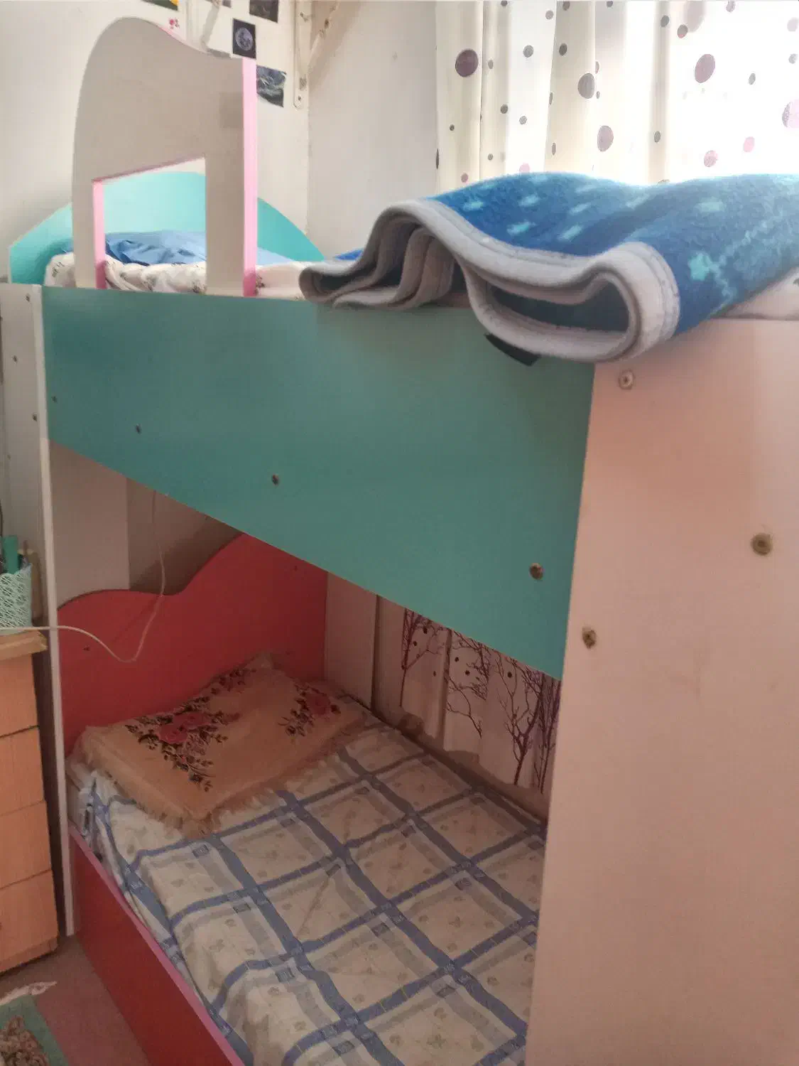 تخت دوطبقه با تشک|تخت و سرویس خواب|رشت, سیا اسطلخ|دیوار