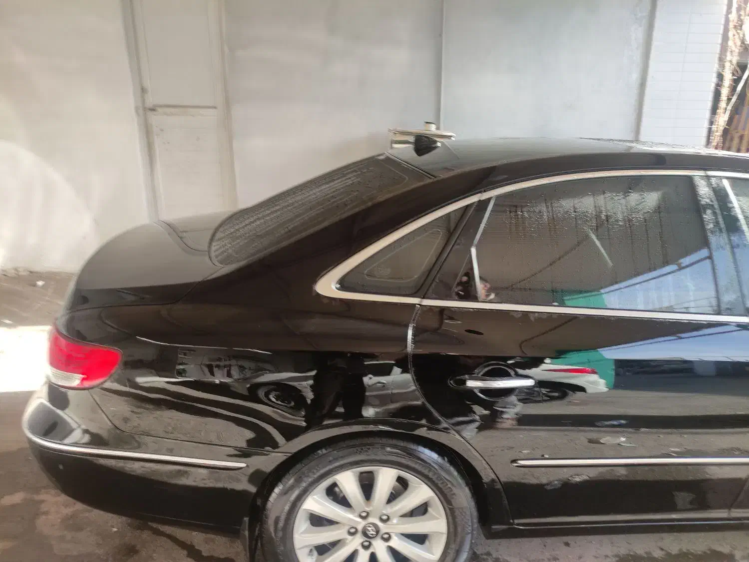 ازرا ۲۰۱۰ مشکی ۲۰۰کار واقعی|خودرو سواری و وانت|کرمان, |دیوار