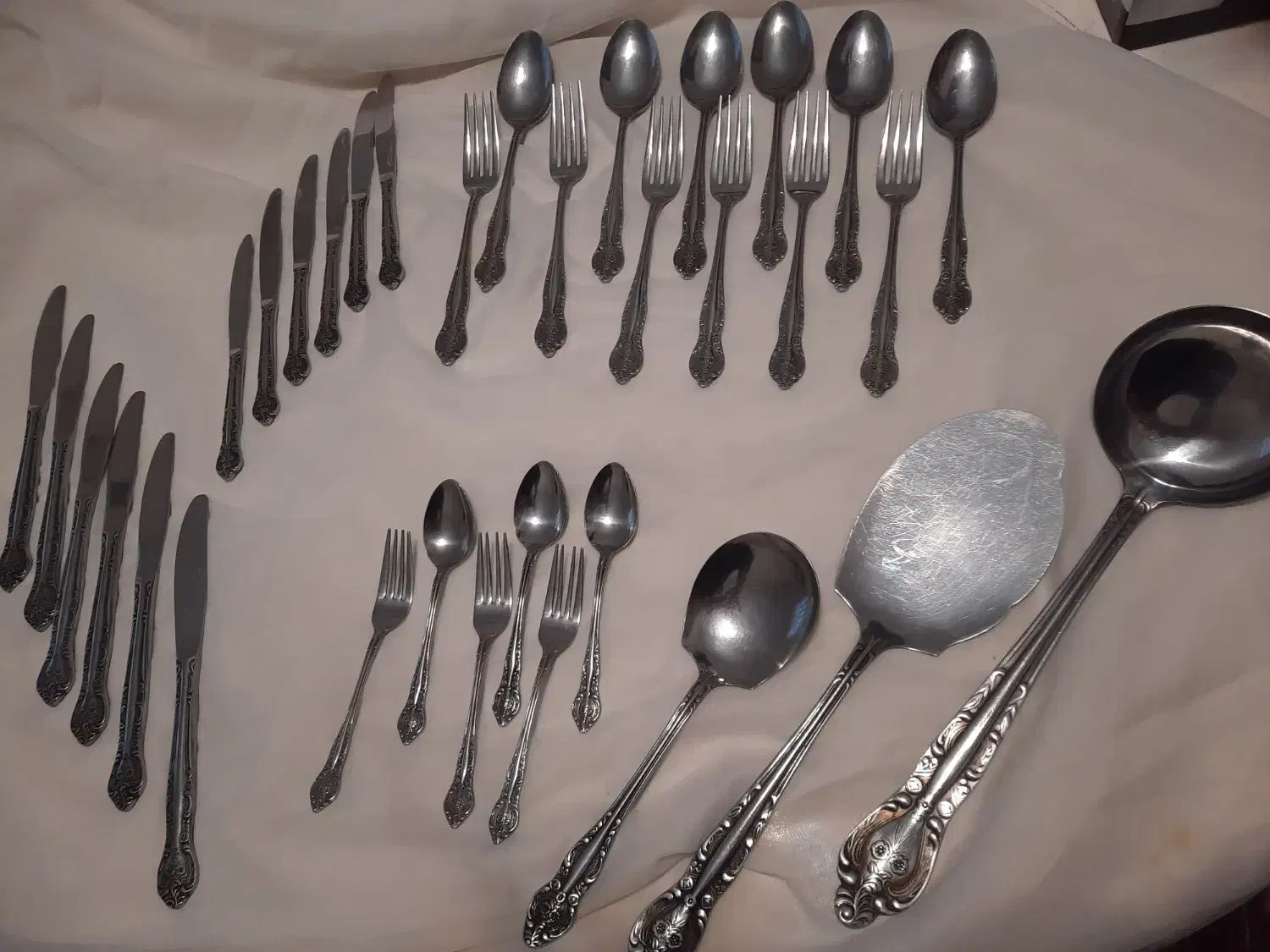 قاشق چنگال ۶نفره. سیاه قلم قدیمی|ظروف سرو و پذیرایی|علیآباد کتول, |دیوار