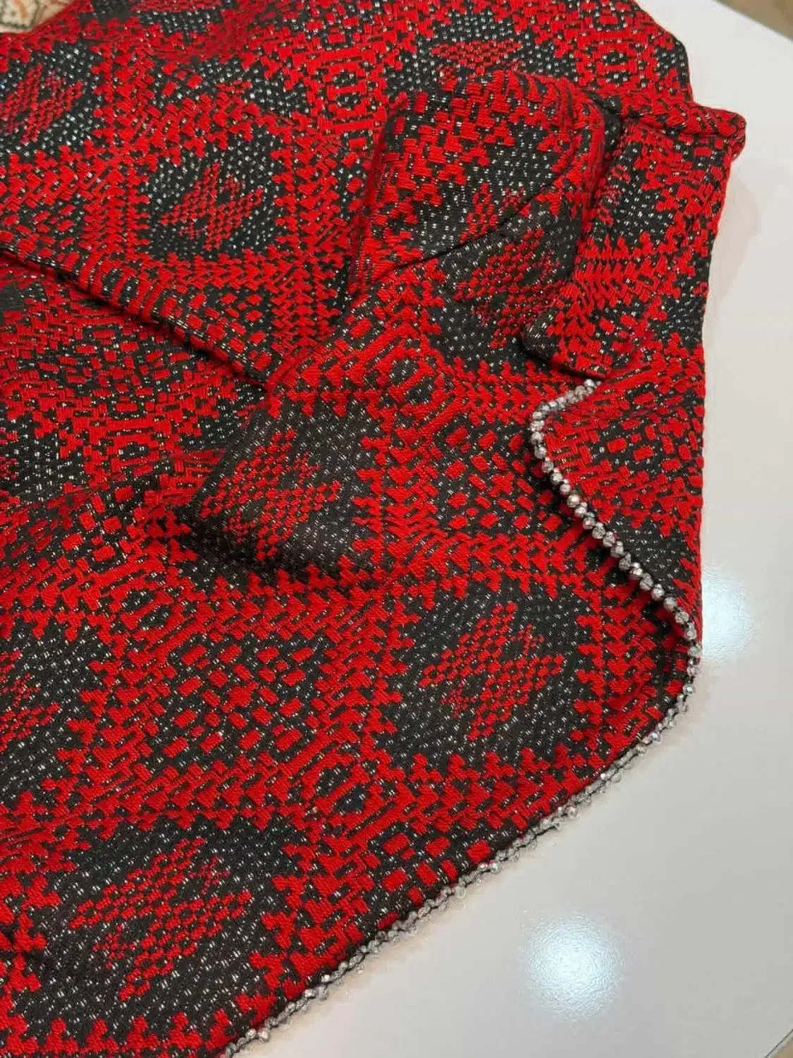 پارچه یلدایی|لباس|سقز, |دیوار