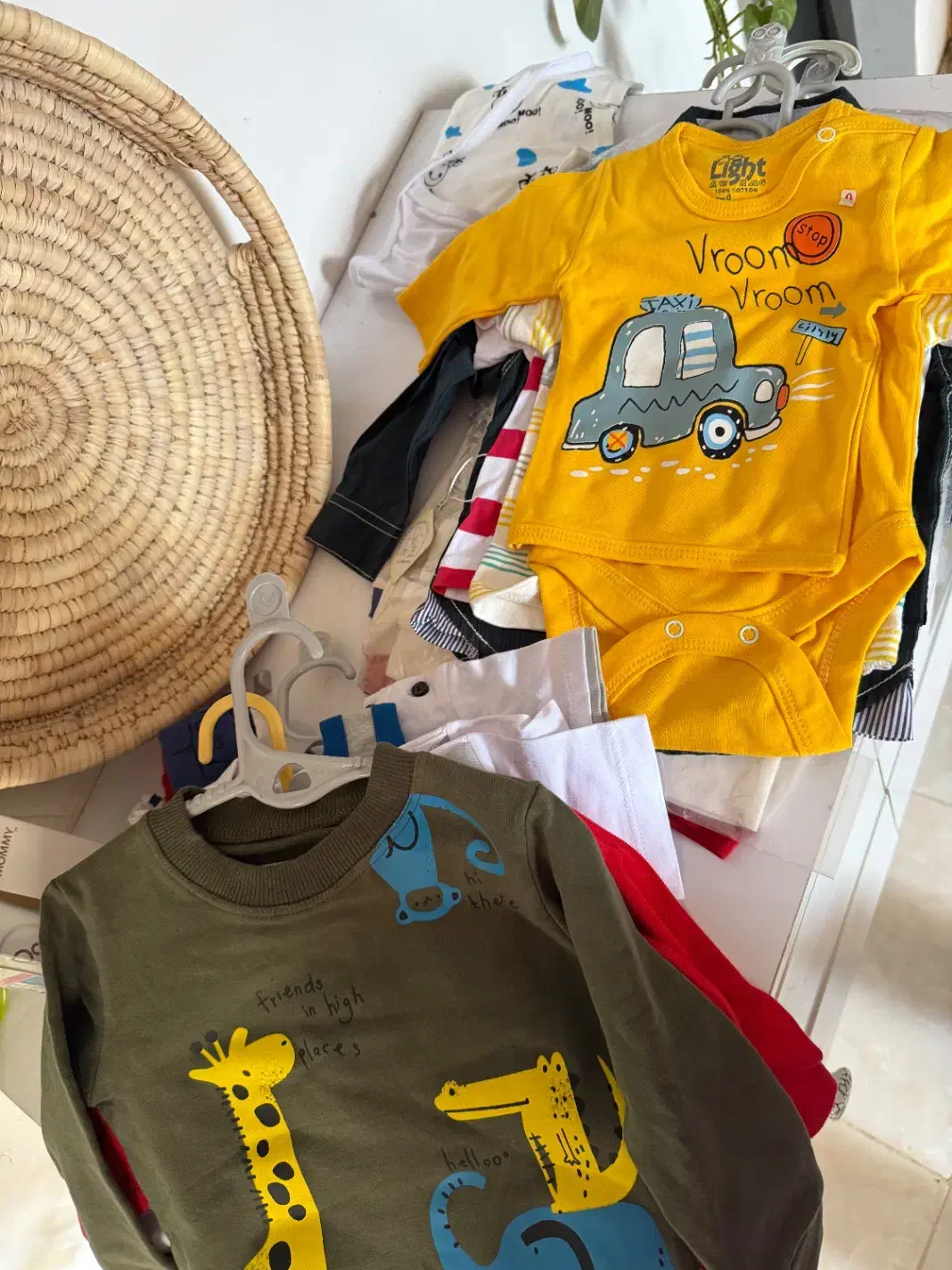 لباس نوزادی پسرانه|کفش و لباس بچه|لنگرود, |دیوار