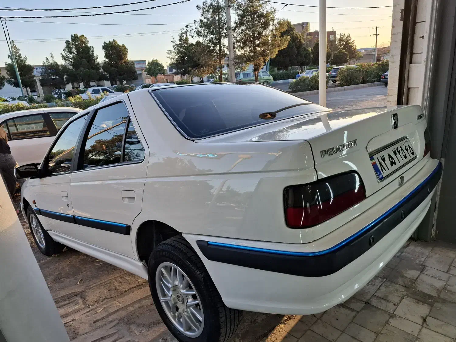 خدمات تخصصی احیای رنگ.نانوسرامیک|خدمات موتور و ماشین|کرمان, |دیوار