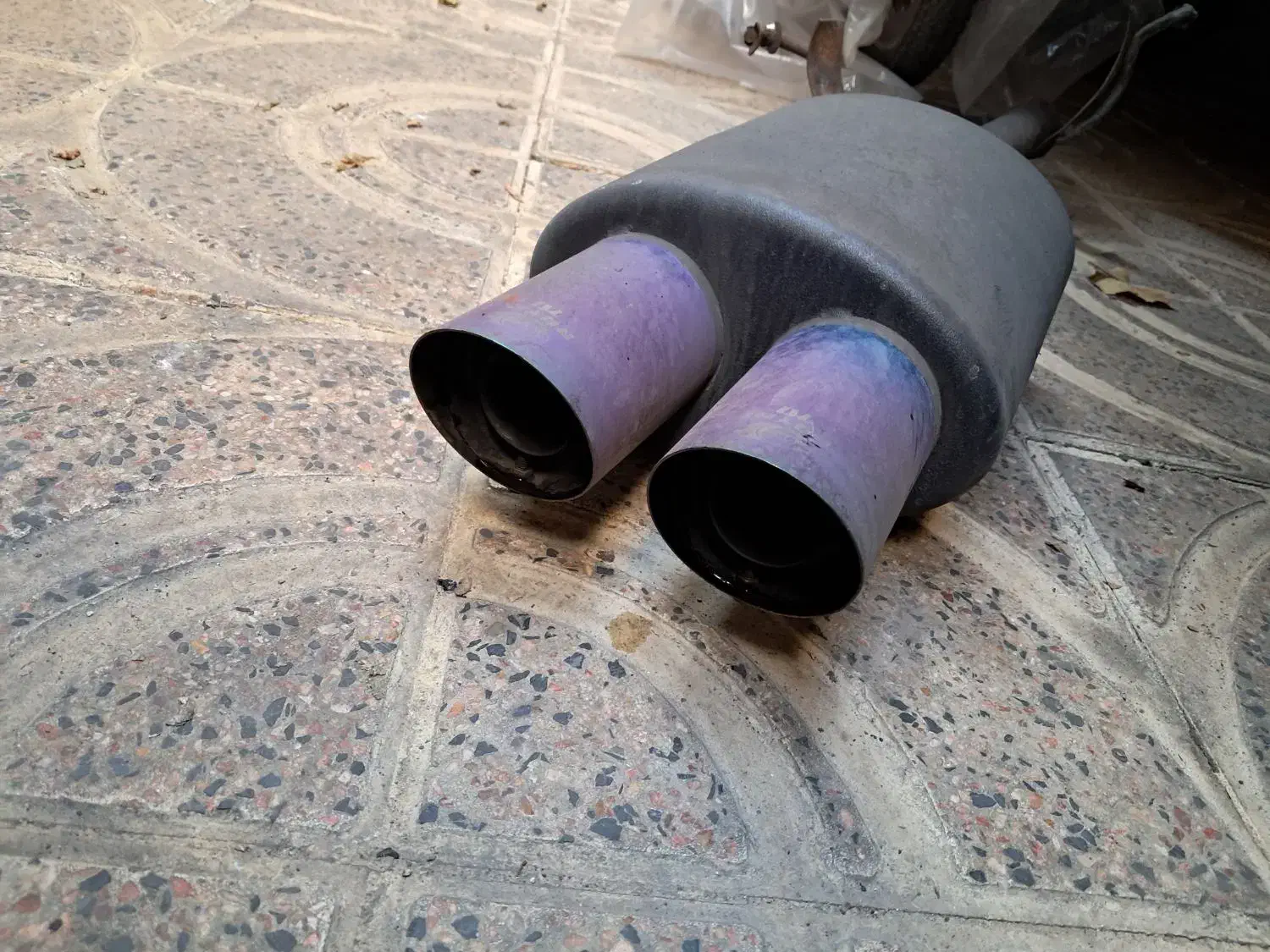 منبع اگزوز ۷۱۵|قطعات یدکی و لوازم جانبی|تهران, جیحون|دیوار