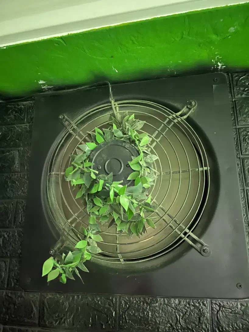 فن صنعتی|پنکه و تصفیه‌کنندهٔ هوا|پره‌سر, |دیوار