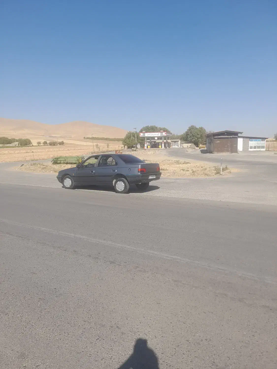 پژو ۴۰۵ مدل ۹۸|خودرو سواری و وانت|کنگاور, |دیوار