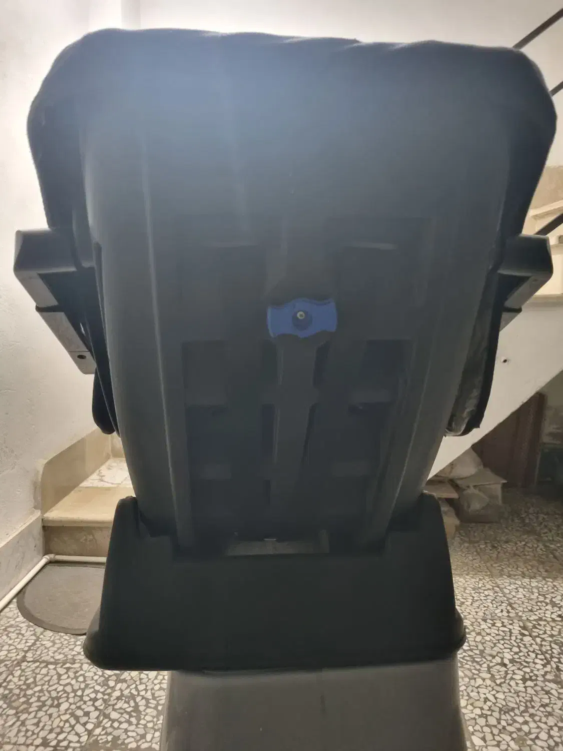 صندلی ماشین کودک|تخت و صندلی بچه|رشت, گلزاران|دیوار