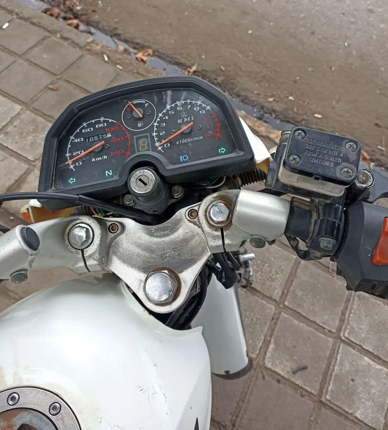 نامی ۱۷۰ کاربرات تمام فابریک ۹۵|موتورسیکلت|لاهیجان, پردسر|دیوار