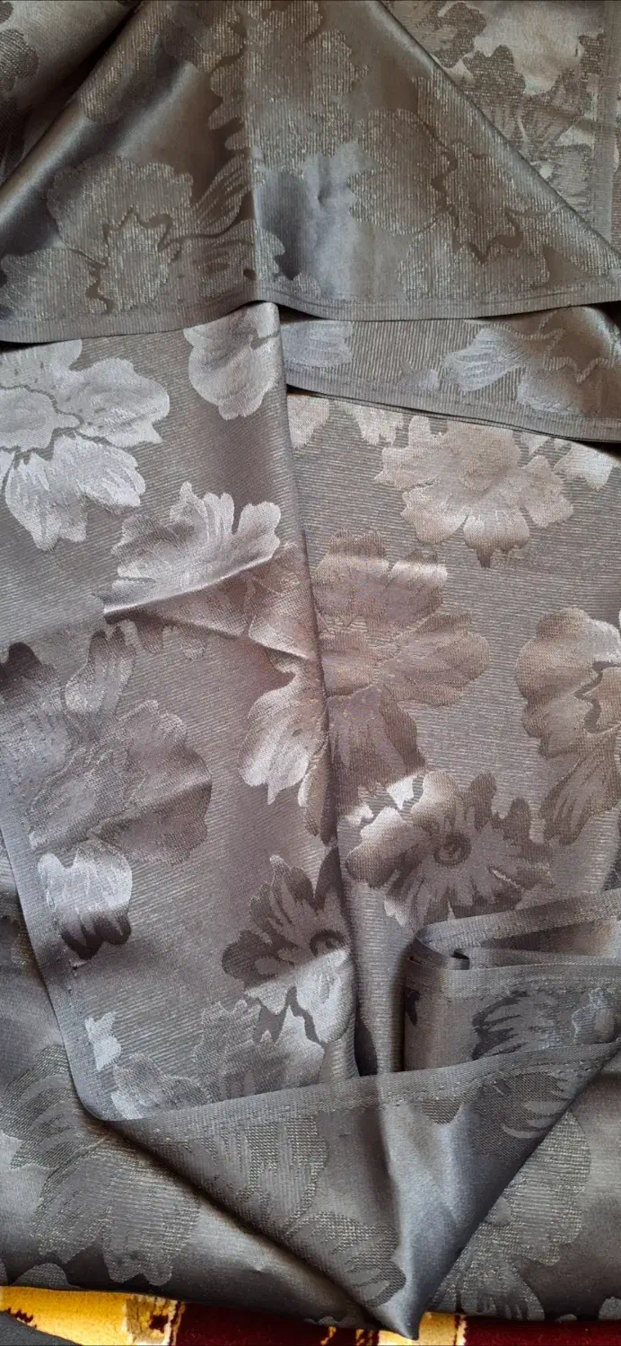 چادر مشکی ساتن طرحدار|لباس|کاشان, باغ ماجد|دیوار