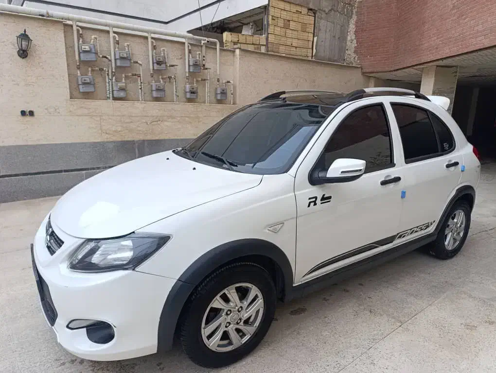 کوییک R مدل ۹۸ اتاق تعویضی تمام فابریک ۴۰۴|خودرو سواری و وانت|شیراز, میانرود|دیوار