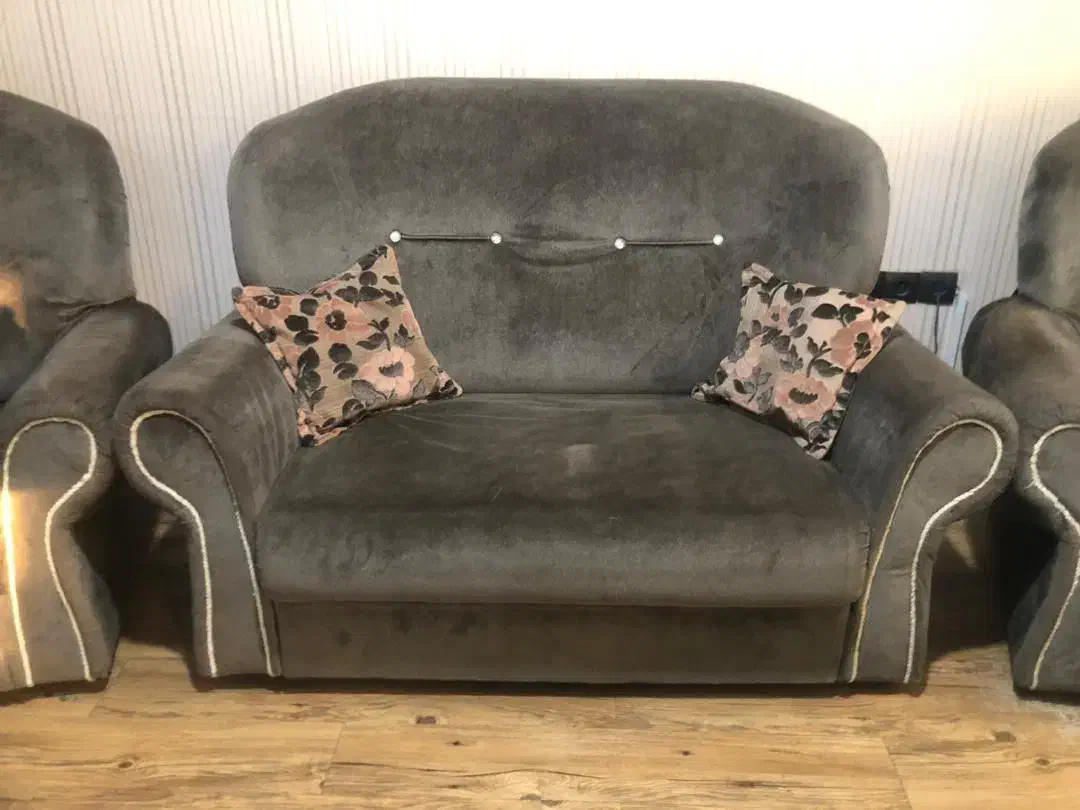 مبلمان|مبلمان خانگی و میز عسلی|رشت, گلسار|دیوار