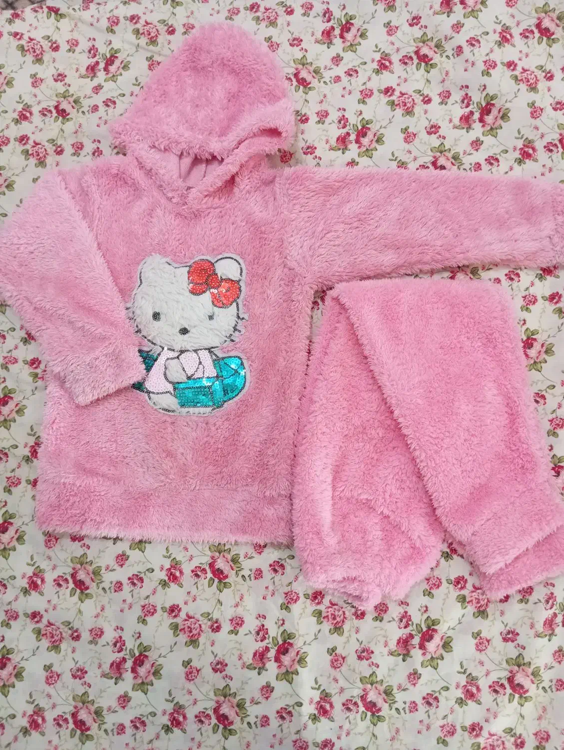 لباس دخترانه 2تا6سال|کفش و لباس بچه|سقز, |دیوار