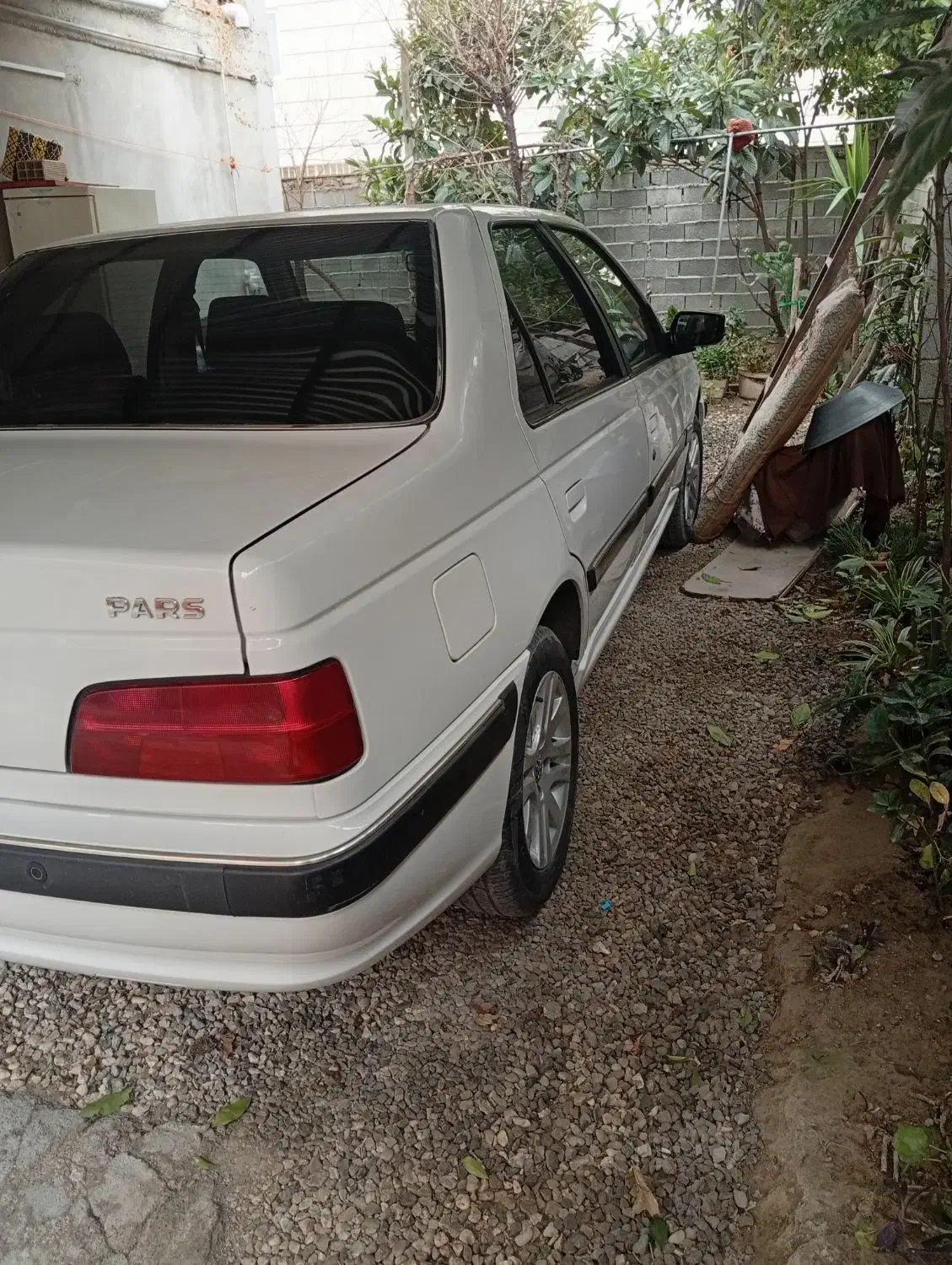 ماشین پژو پارس|خودرو سواری و وانت|کردکوی, |دیوار