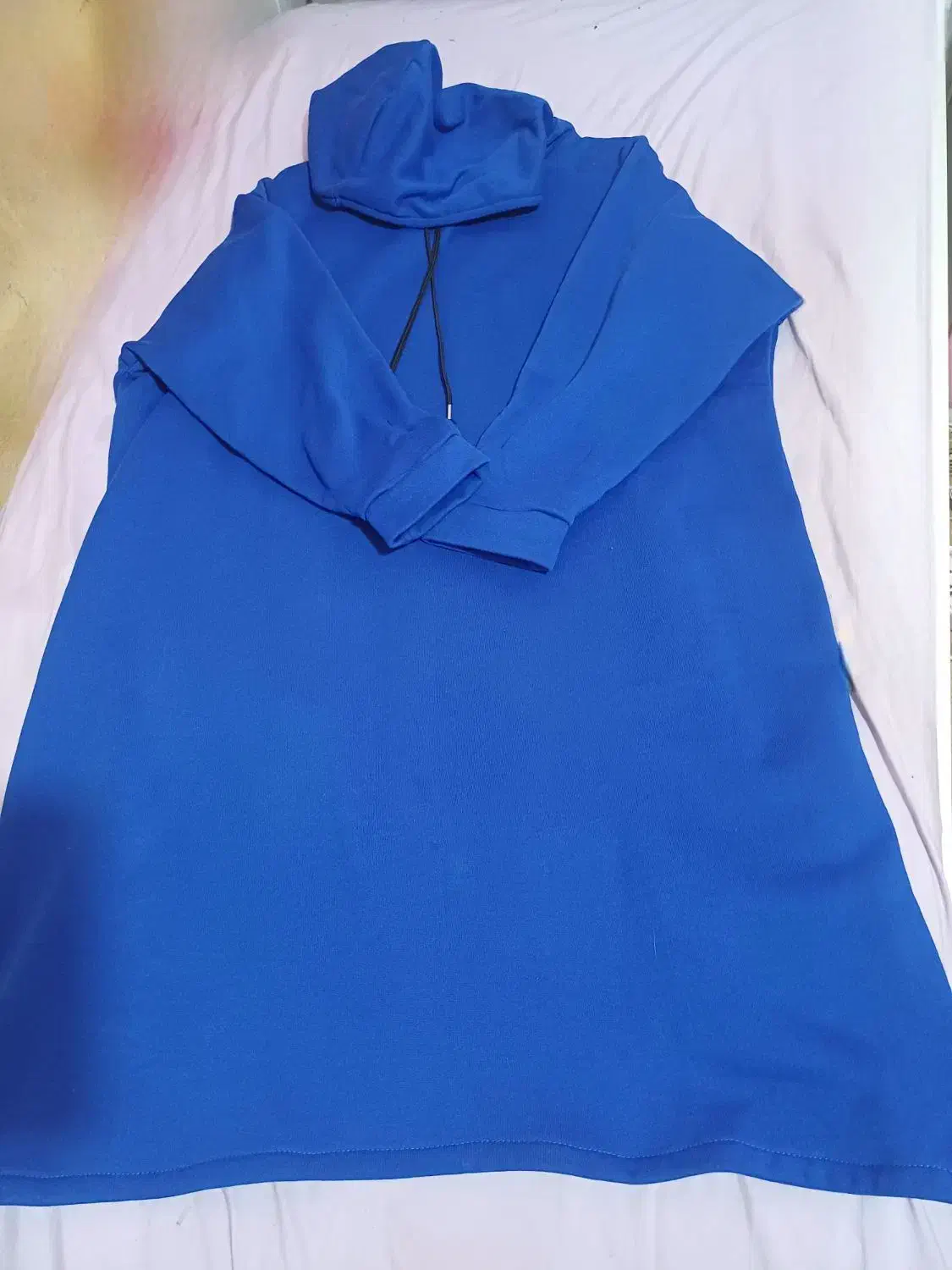 هودی بلند کلاه دار|لباس|کرج, برغان|دیوار