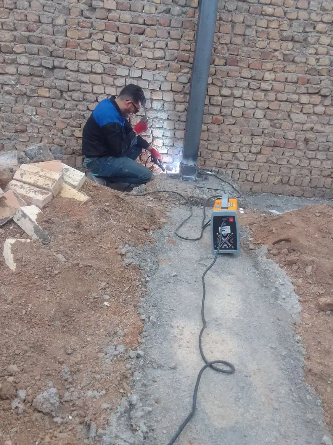 جوشکاری|خدمات پیشه و مهارت|ساوه, |دیوار