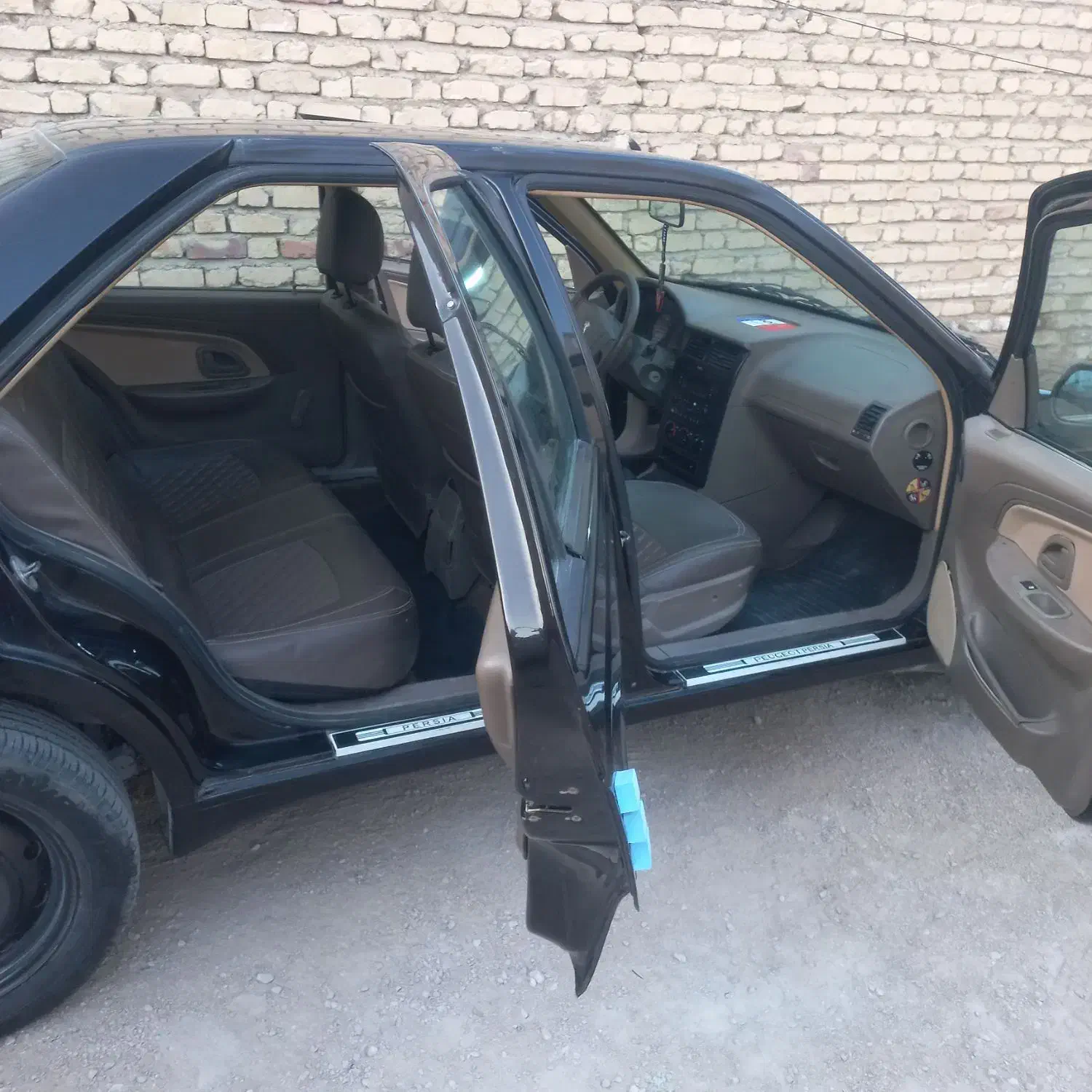 پژو۹۸بدون هیچ خرجی چندقسمت رنگ توبرگه کارشناسی زده|خودرو سواری و وانت|زرین دشت (فارس), |دیوار