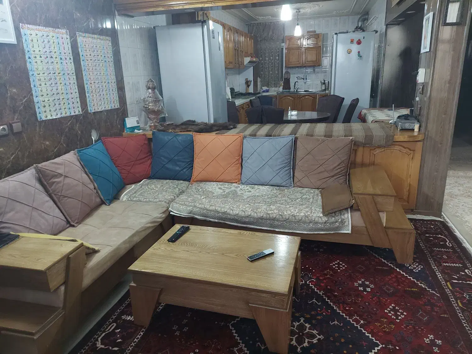 تکواحدی/میدان جمهوری/۱۵۰متر ۳خواب|فروش آپارتمان|اصفهان, دستگرده|دیوار