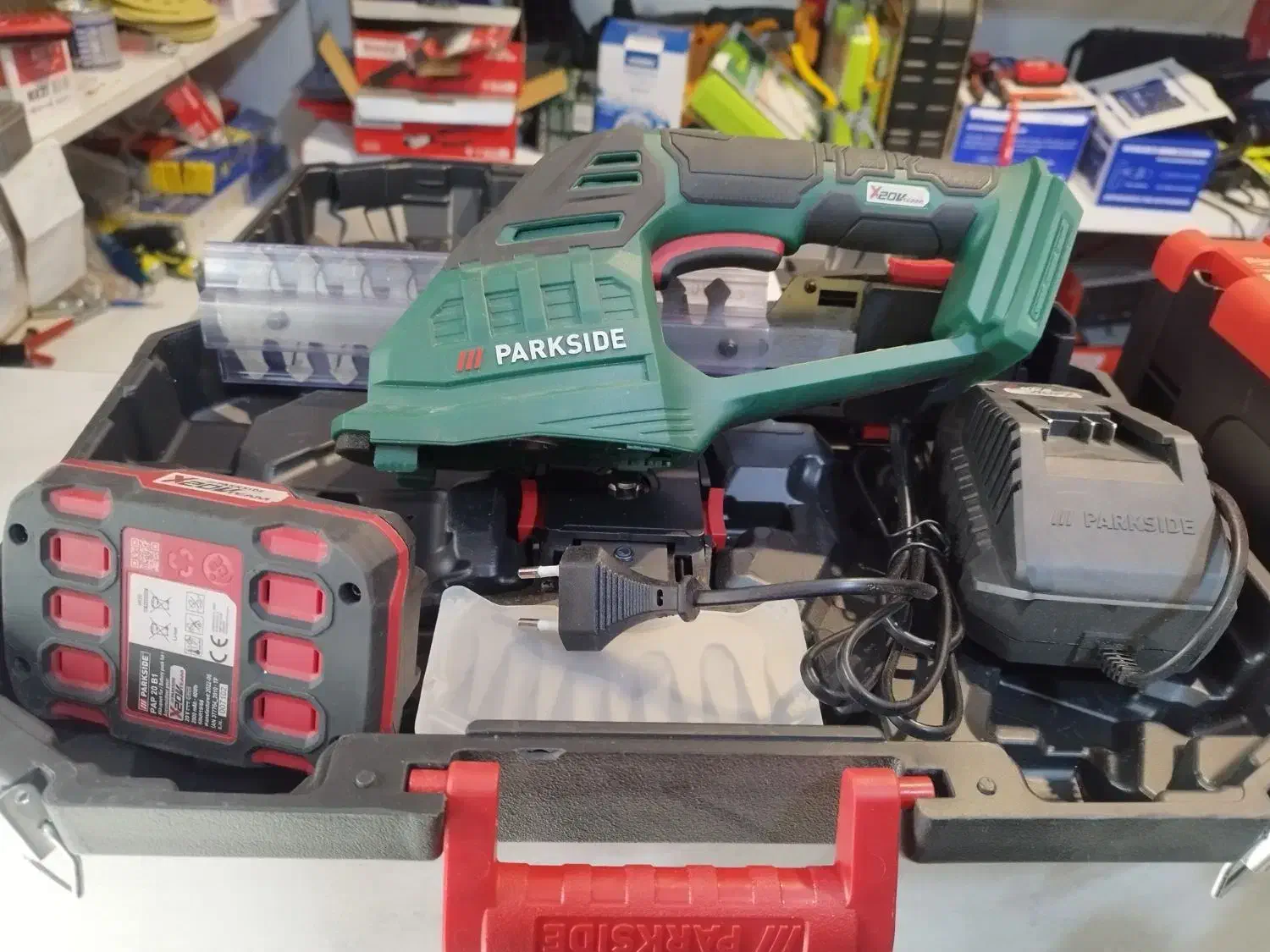 شمشادزن پارکساید|ابزارآلات|تهران, ائمه اطهار|دیوار