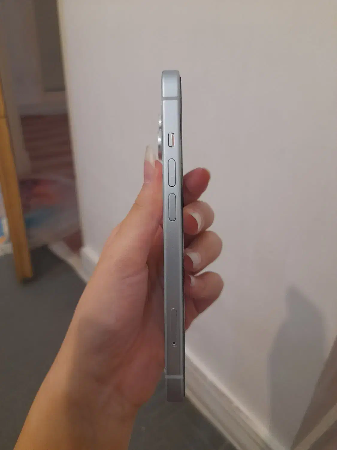 آیفون ۱۵ نرمال ۱۲۸ گیگ|موبایل|نسیم‌شهر, |دیوار