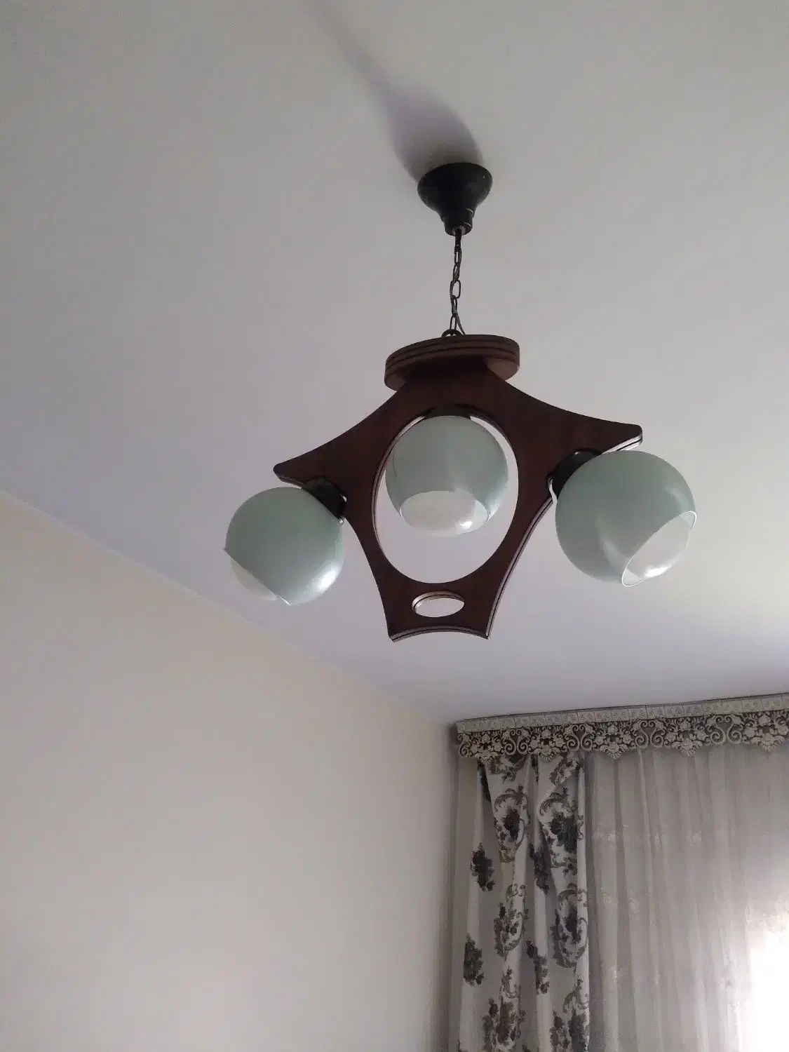 لوستر سالم ودرحدنو|لوستر و چراغ آویز|آبیک, |دیوار