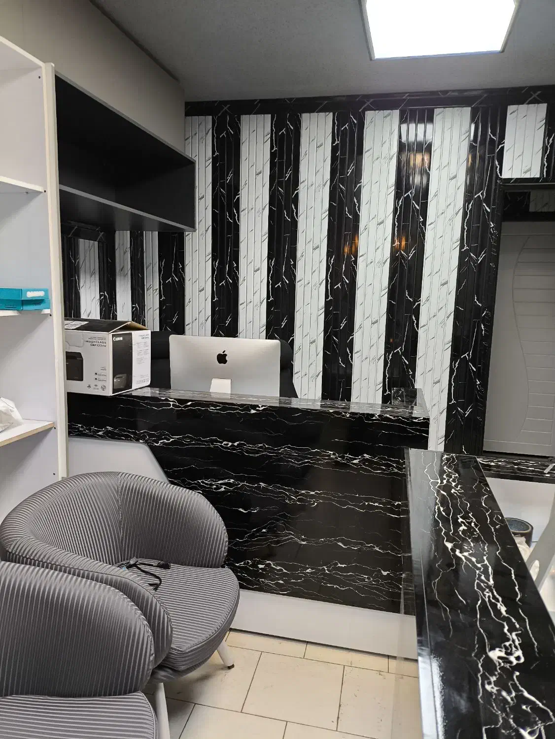 استخدام حسابدار و منشی خانم|استخدام مالی، حسابداری، حقوقی|تهران, اتحاد|دیوار