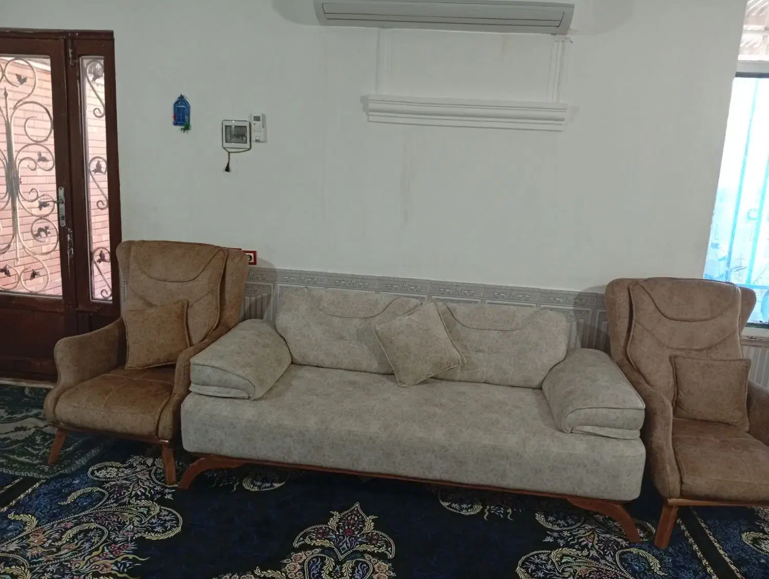 مبل ۸ نفره . تخته خواب شو کاملا نو|مبلمان خانگی و میز عسلی|سرپل ذهاب, |دیوار