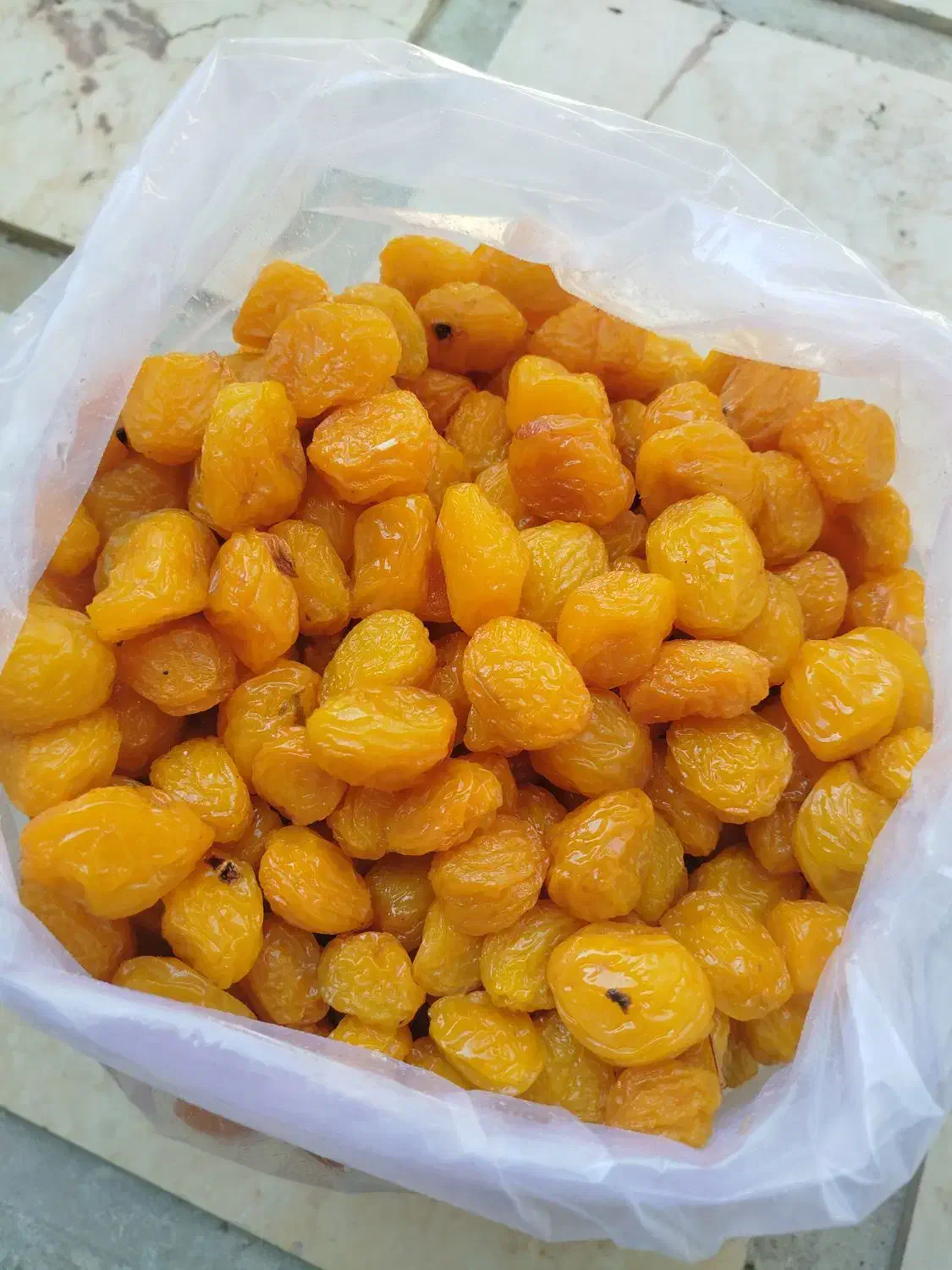 الوبخارا زرد و  مشکی درجه یک|خوردنی و آشامیدنی|شیراز, دشت چنار|دیوار