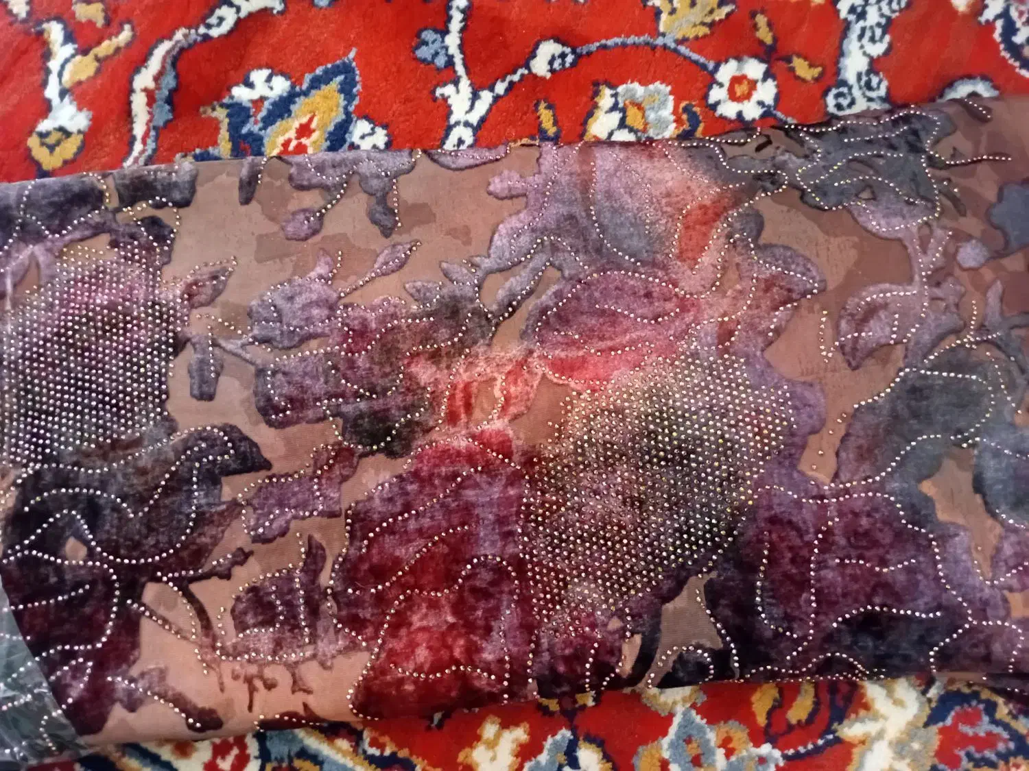 پارچه|لباس|سنقر, |دیوار