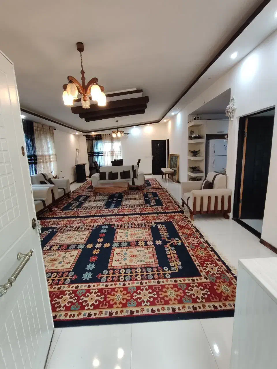 باغچه ویلا نما مدرن فول فرنیش ۳۰۰متری|فروش خانه و ویلا|کلاردشت, |دیوار