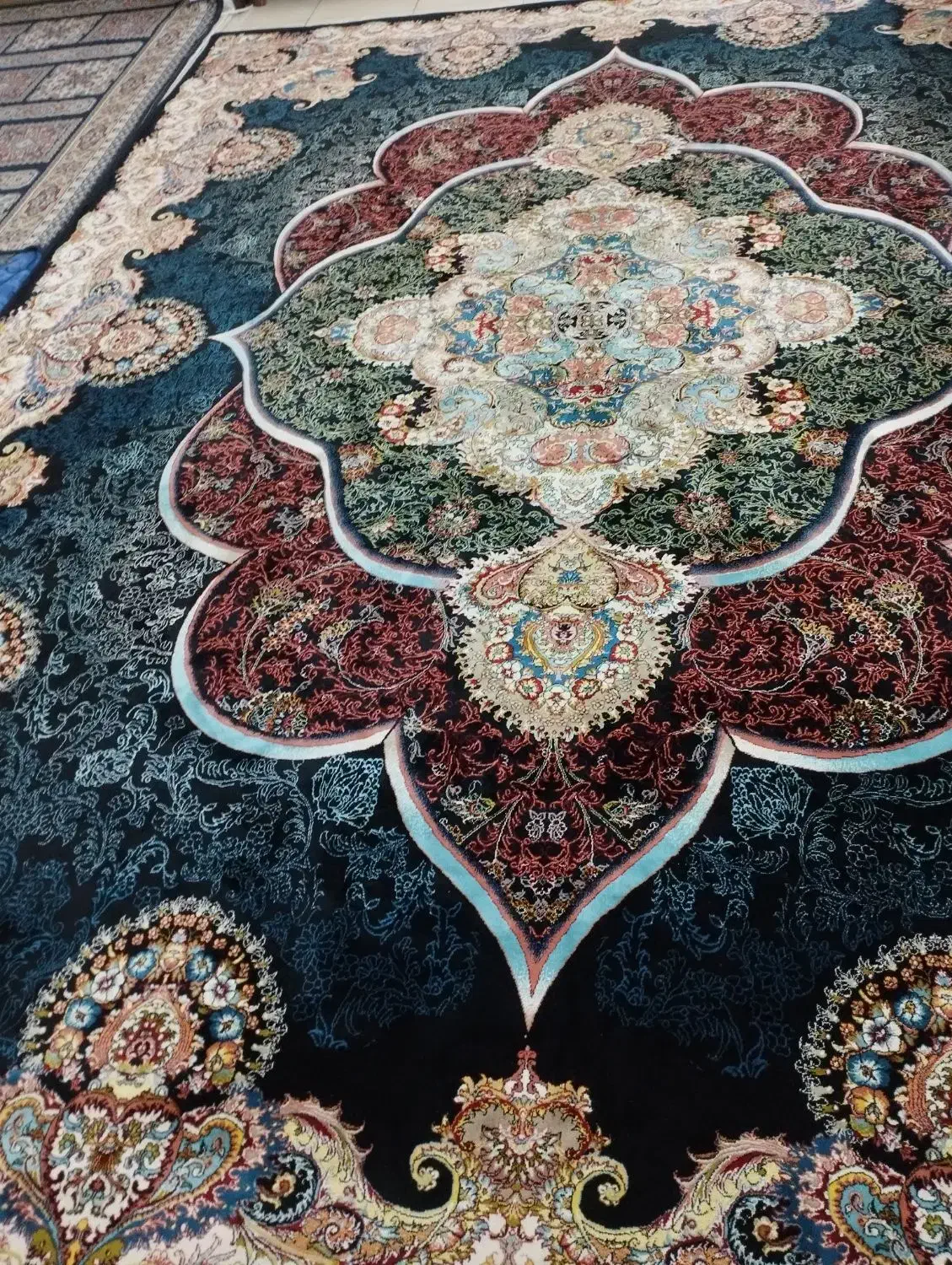 فرش ۹ و ۱۲ متری|فرش|فولادشهر, C1|دیوار