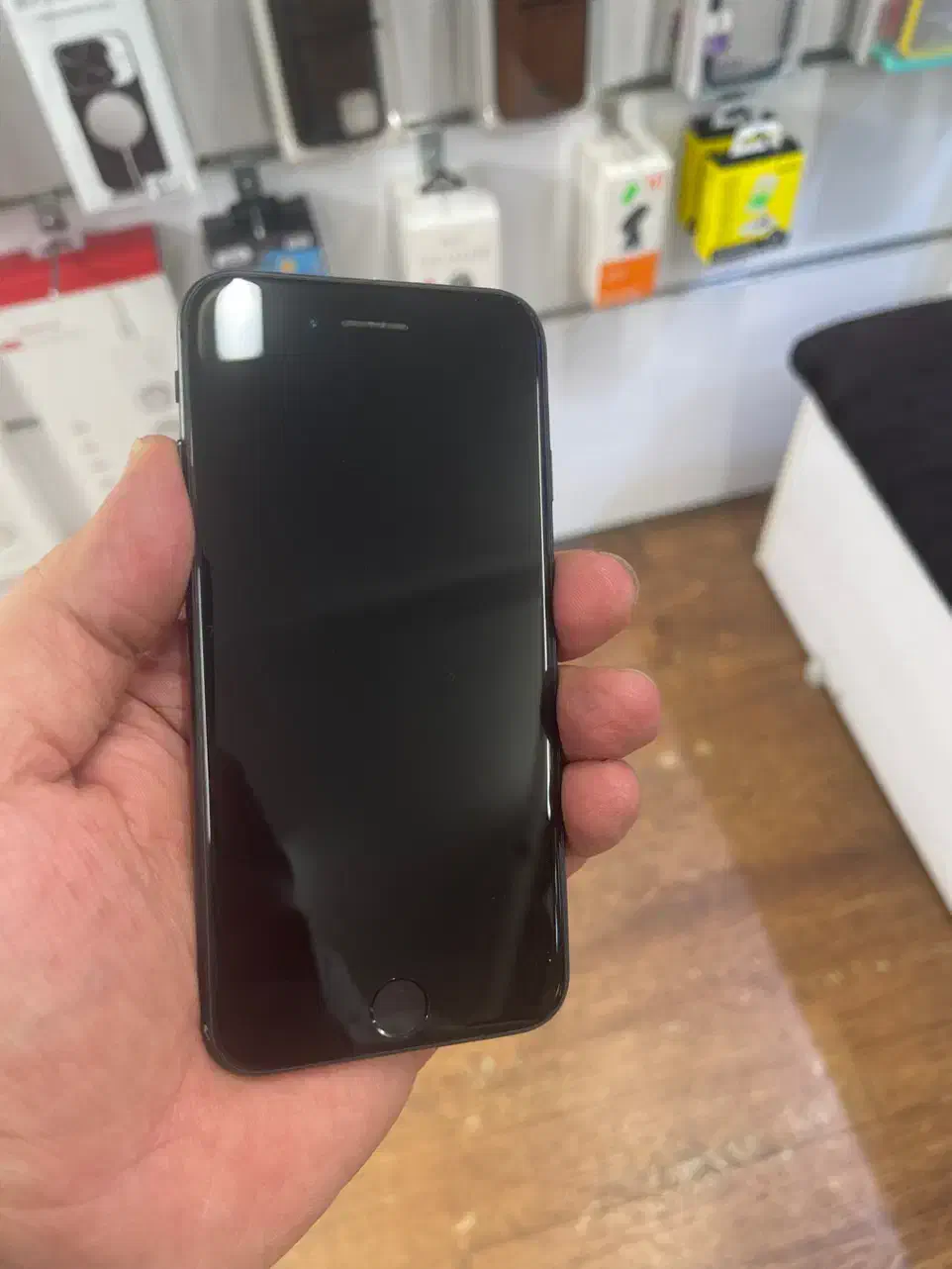 گوشی اپل SE2020|موبایل|تهران, قیطریه|دیوار