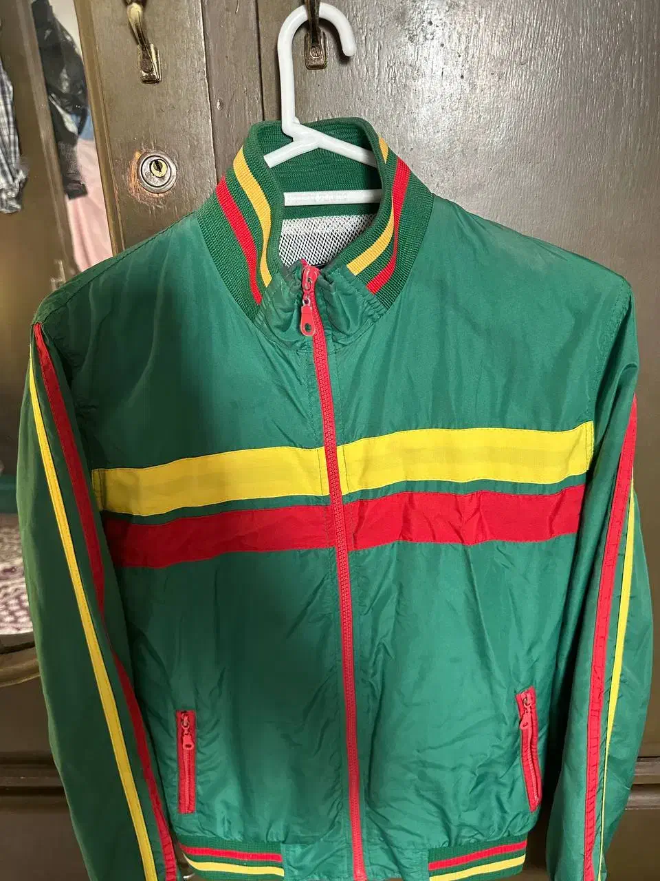 کاپشن پاییز زمستان|لباس|ساری, |دیوار