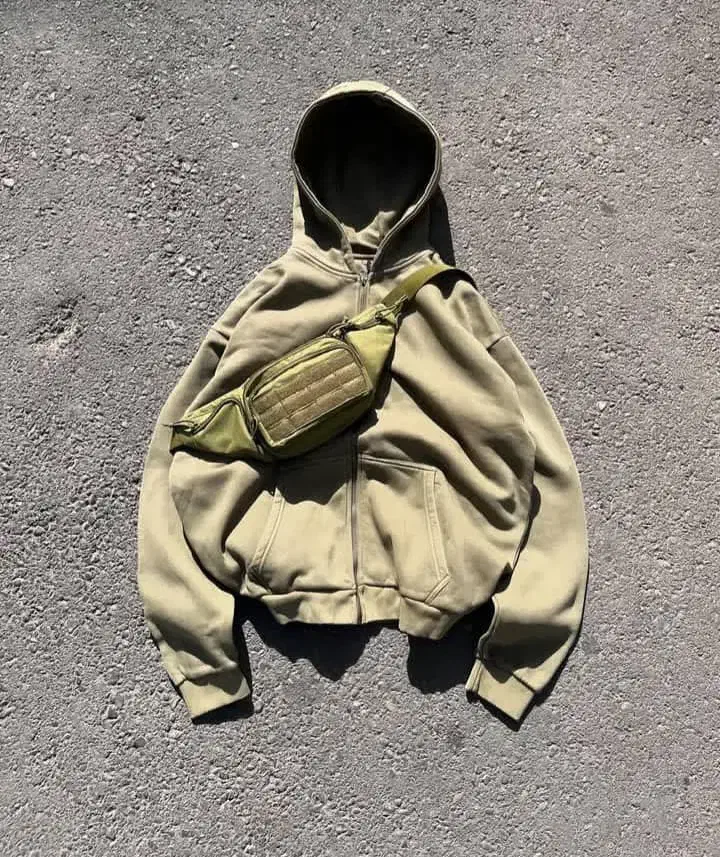 هودی استوک|لباس|بروجن, |دیوار