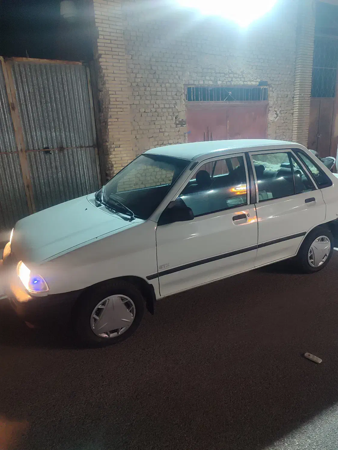 پراید 82 لاکاغذی عروسک بدون رنگ|خودرو سواری و وانت|یزد, |دیوار