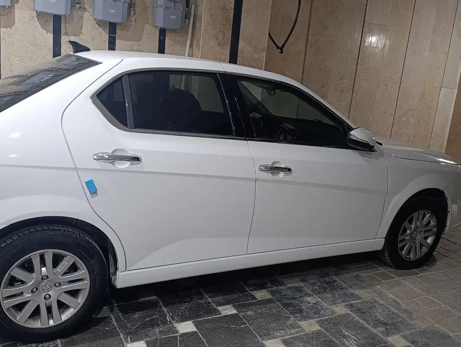 شخصی|خودرو سواری و وانت|تهران, خزانه|دیوار