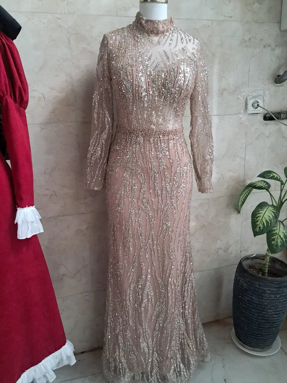 لباس مجلسی|لباس|کهریزک, |دیوار