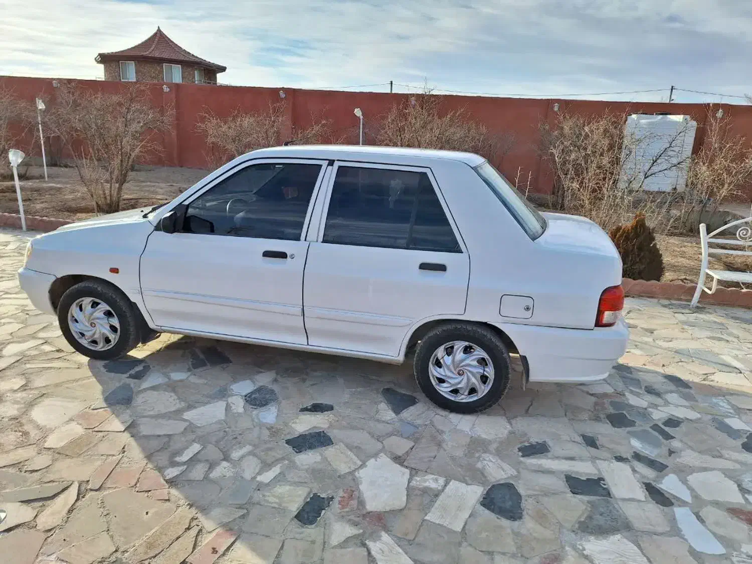 پراید۱۳۲مدل۹۸ یگانه بدون رنگ|خودرو سواری و وانت|شاهین‌شهر, شهرک مطهری|دیوار