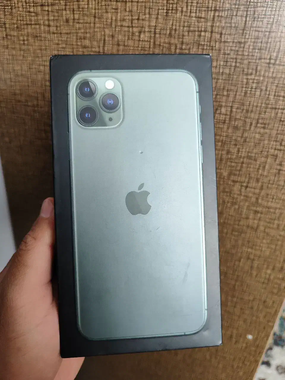 ایفون 11 پرو مکس مشابه اک|موبایل|بم, |دیوار