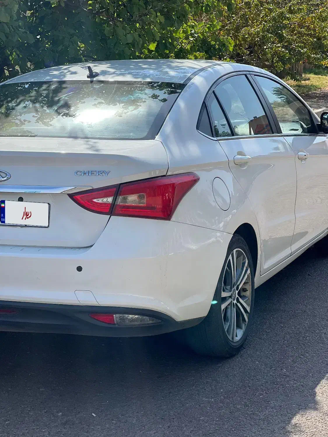 اریزو اکسلنت مدل ۹۶ بیرنگ بدون لیسه|خودرو سواری و وانت|میانه, |دیوار