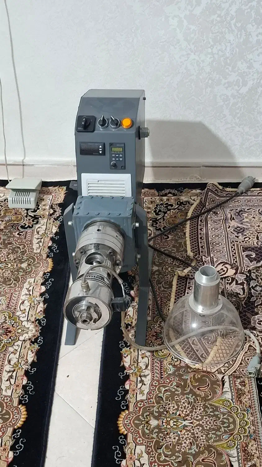 دستگاه روغنگیری پرس سرد کالیبر ۴۰|ماشینآلات صنعتی|مشهد, حجاب (شهرک غرب)|دیوار