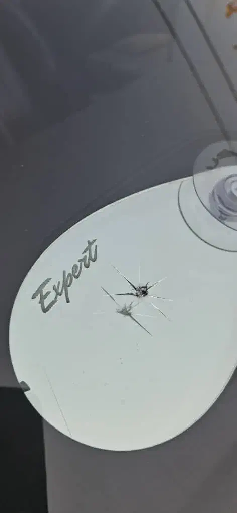 ترمیم فوری ترک و سنگ خوردگی شیشه ماشین|خدمات پیشه و مهارت|تهران, تهرانپارس غربی|دیوار