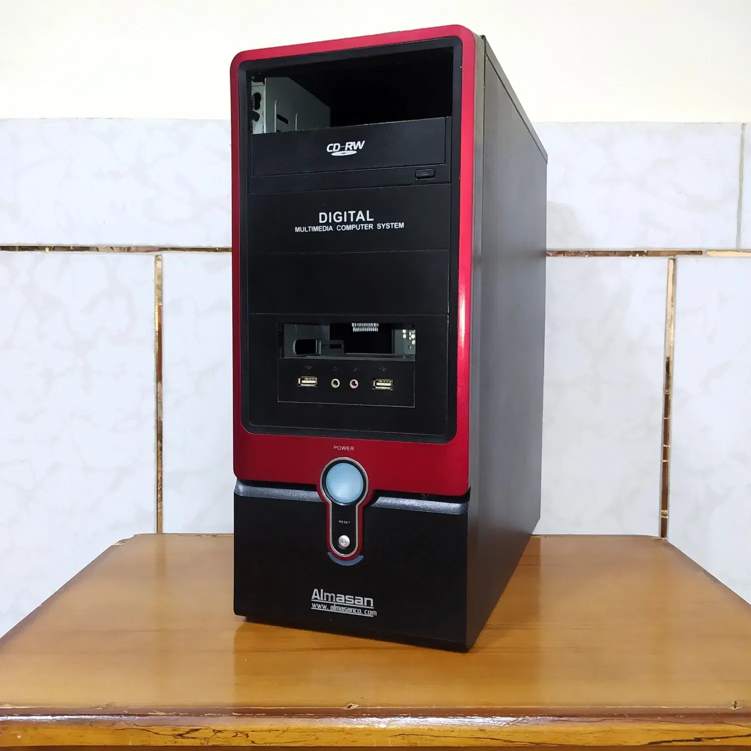 پوسته یا قوطی کیس مشکی|قطعات و لوازم جانبی رایانه|نجف‌آباد, شهید رجایی|دیوار