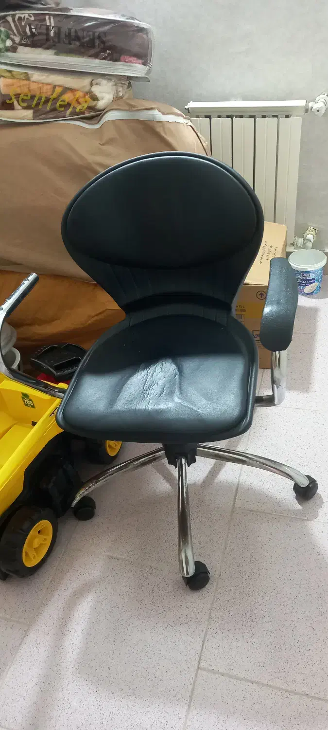 میز کامپیوتر و صندلی|میز تحریر و کامپیوتر|ساری, |دیوار