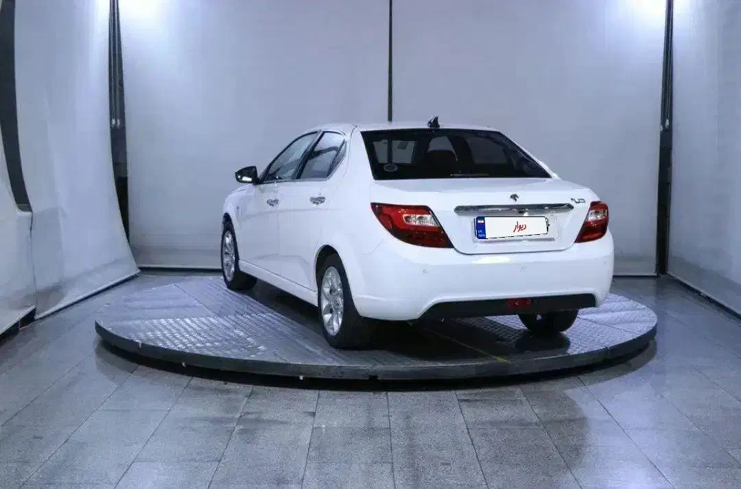 دنا اتوماتیک آپشنال سفید صفر|خودرو سواری و وانت|قم, شاه سید علی|دیوار